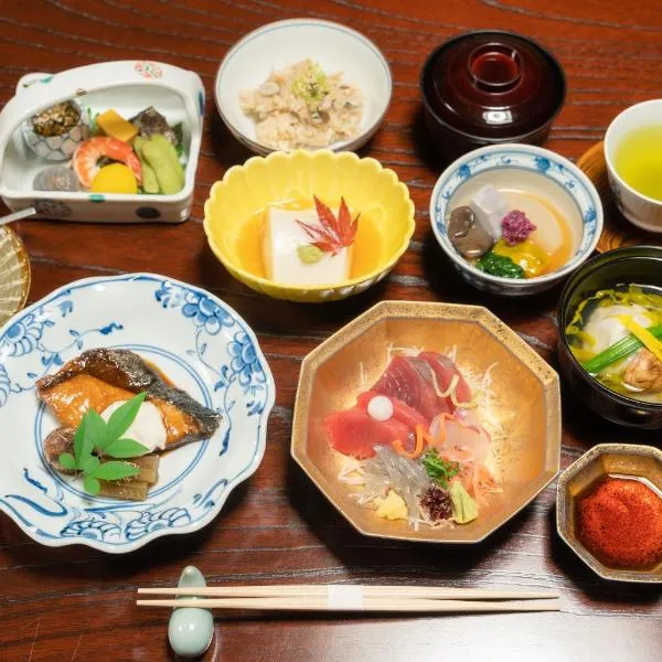 Kappo Ryokan Uoichi, hotel em Shimada