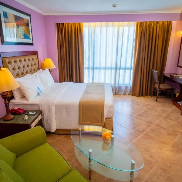 Royal Bellagio Hotel, hótel í Quezon City