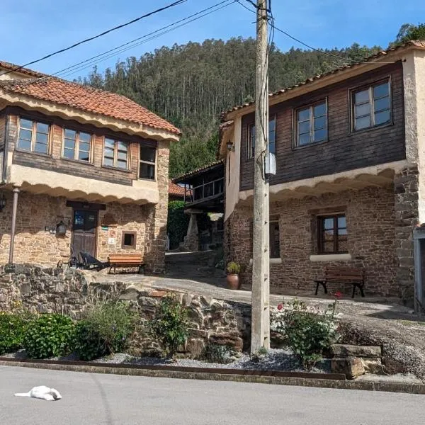 Las Casas de Isu, hotel v destinaci Villaviciosa