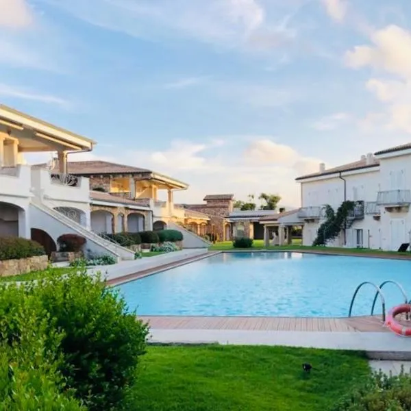 LOTUS Wellness Apartment - Resort Ginestre - Palau - Sardinia, hotel en Palau