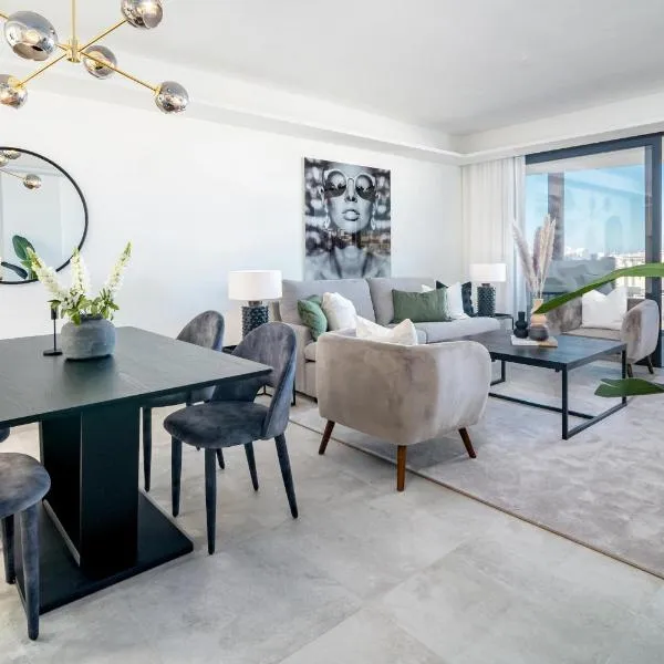 INF36K - Luxury apartment perfect location, hotel in Estepona