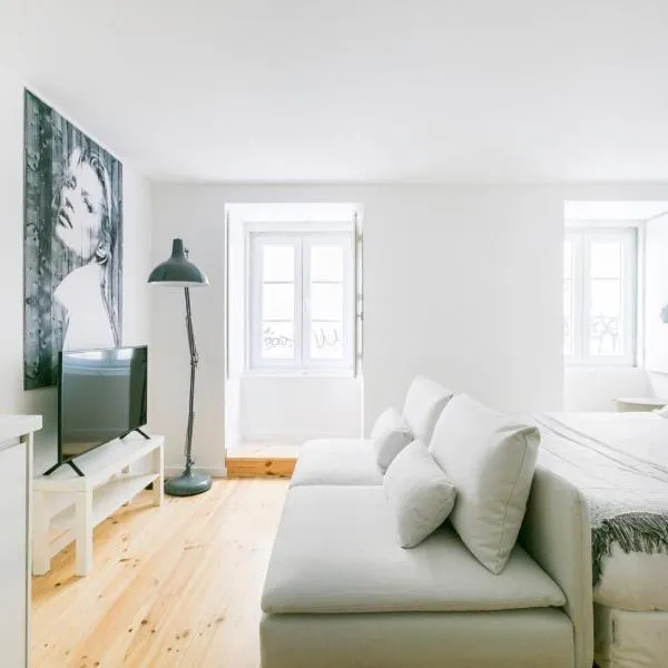 MY LX FLAT Bairro Alto Design Apartments