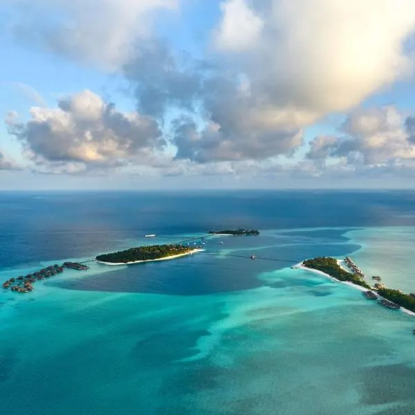 Conrad Maldives Rangali Island, hotel v destinaci Mandhoo