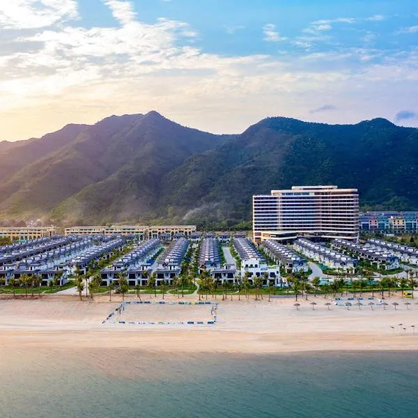 Wyndham Garden Sonasea Van Don, hotel v destinaci Cái Rồng