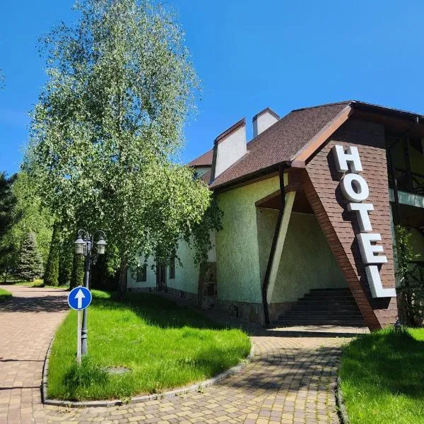 Resto Park Традиція, hotel v destinaci Podvorki
