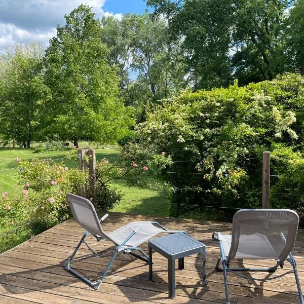 DUPLEX de 40 m2 près d'une rivière, hotel v destinácii Saint Alban Auriolles