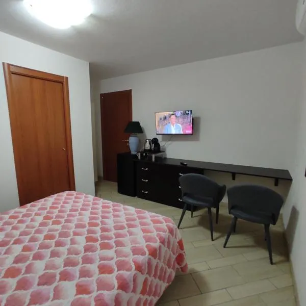 MONOLOCALE WENGE', hotel in Siniscola