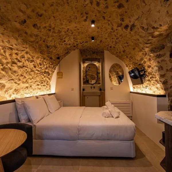 Hawk Tower Studio - Pyrgos Towers Complex, hotel v destinaci Pírgos