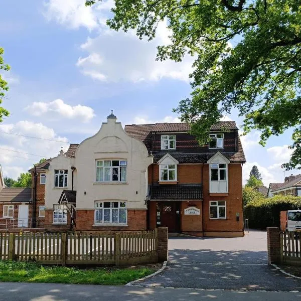 Gainsborough Lodge, hotel in Horley