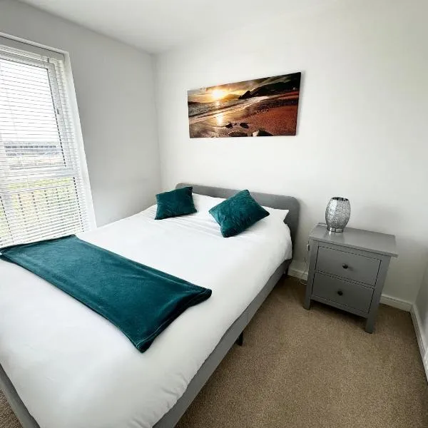 Modern 2-Bedroom Apartment, hotel v destinaci Bristol