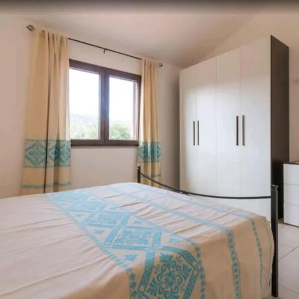 Il Girasole - Appartaments, hotel v destinácii Domus de Maria