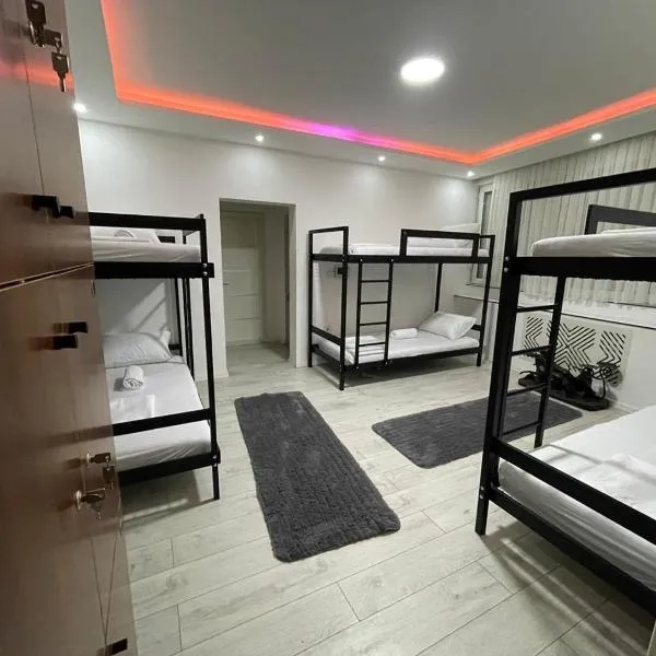 Shesh Hostel, hotel v destinaci Pristina