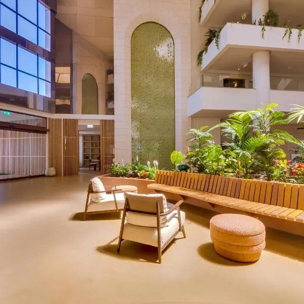 Falésia Hotel - Adults Only, hotel in Albufeira