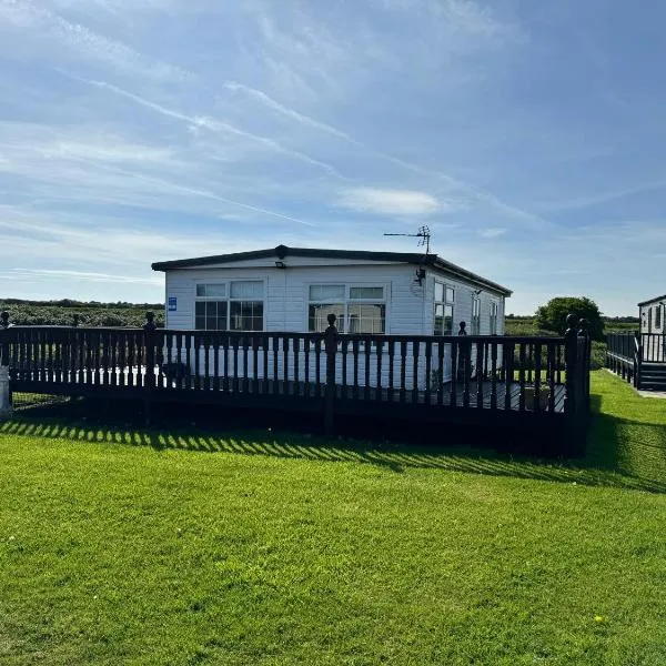 Sunshine Lodge Haven Lakeland, hotel en Flookburgh