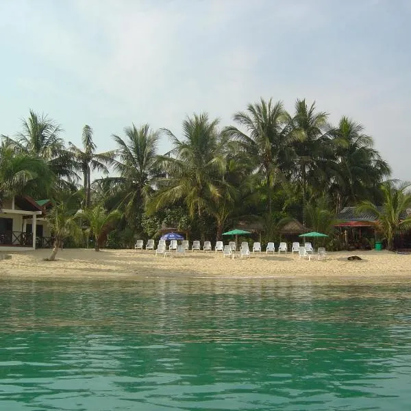 Moonhut Bungalows, hotel di Mae Nam