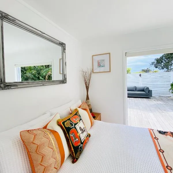 Surfdale Serenity - Bed & Breakfast, hotel v destinaci Oneroa