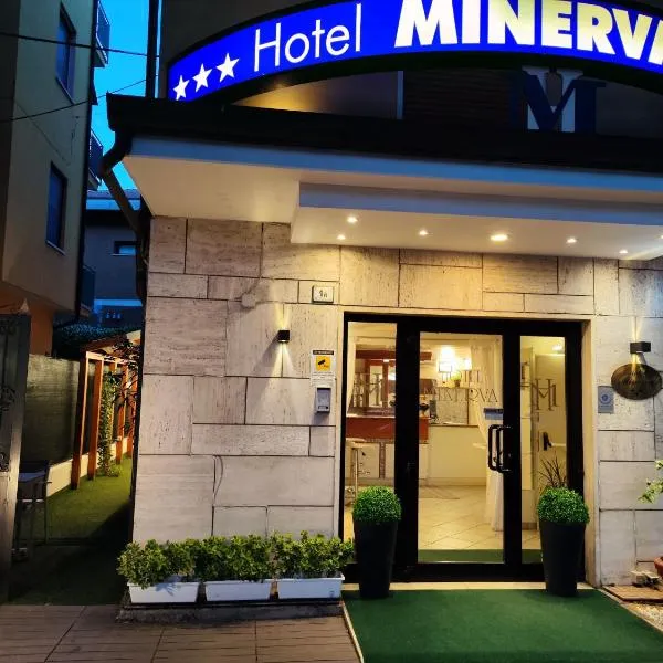Hotel Minerva, hotel v Ravenne