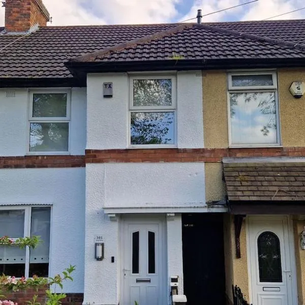 4 bedroom perfect home for the family getaway, hotel in Birmingham