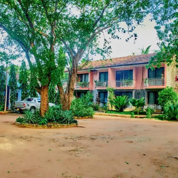 PRIMESHADE GUESTHOUSE, hotelli kohteessa Malindi