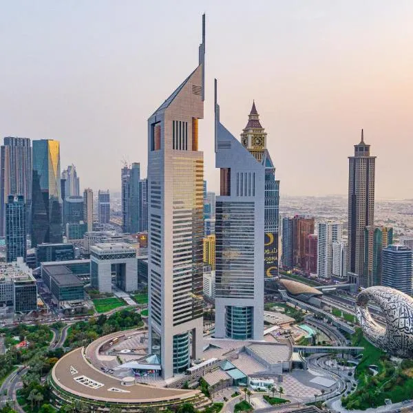 Viesnīca Jumeirah Emirates Towers Dubai pilsētā Nadd Shubayḩ