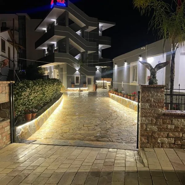 Vila La Familia, hotel in Ksamil