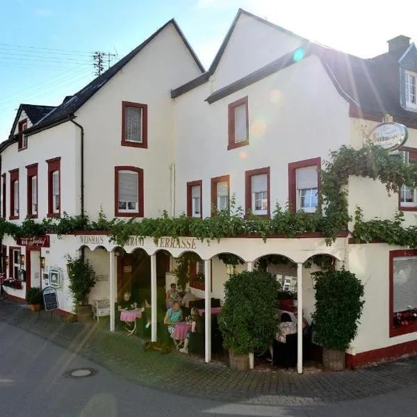 Weinhaus Hotel zum Josefshof, hotel in Graach
