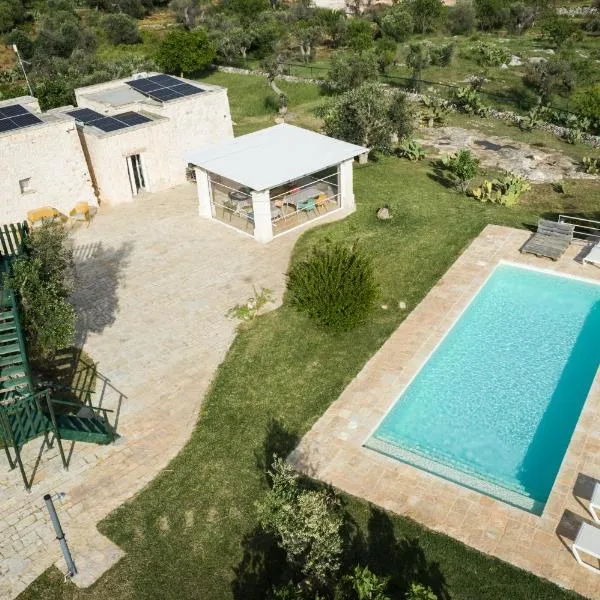 Trullo Nadia Ostuni, hotel San Michele Salentinóban