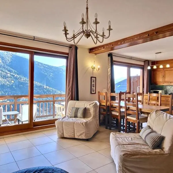 6 personnes, vue, domaine Alpes d'Huez Vaujany, hotel in Vaujany