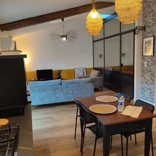 Le petit 1881, hotel v destinaci Ampuis