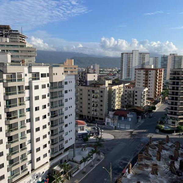 Apt com suíte+vaga+Wi-Fi menos de 90 MTS DA PRAIA