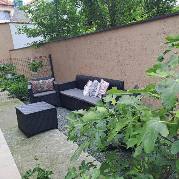 Apartman Ana, hotel v destinaci Kumodraž