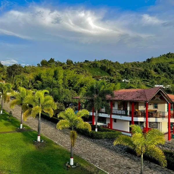 Finca Hotel Guayacundo, hotel u gradu Vergara