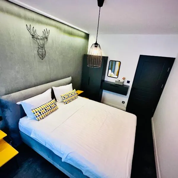 Central Place to Stay, hotel em Reşiţa