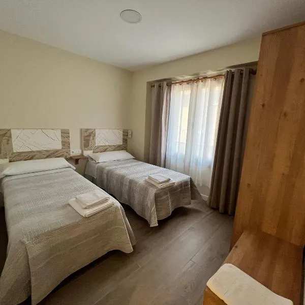 Pensión Casa Carmen, hotel v destinaci Estella