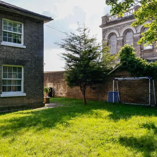 Hampton Court Cottage, hotel em Hampton