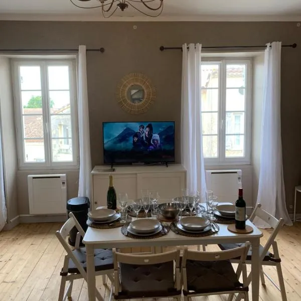 Appartement charmant et cosy、サンテステフのホテル