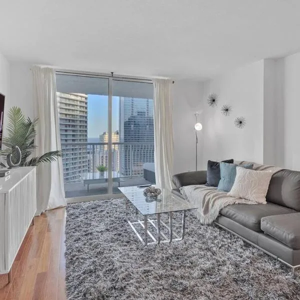 Cozy 1Bed 1Bath Overlooking Brickell Skyline โรงแรมในไมอามี