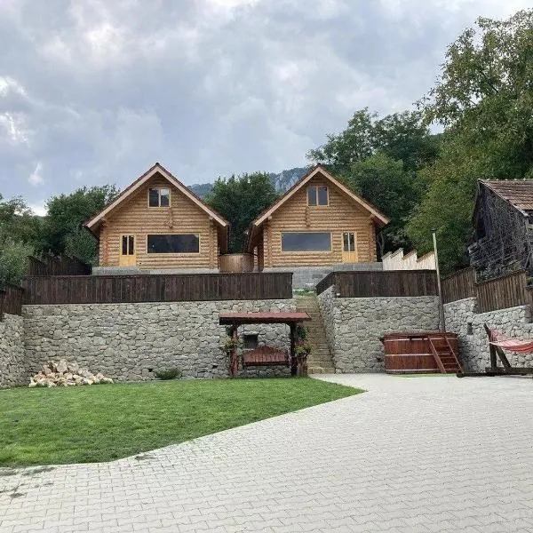 Long Rock Chalets, hotel v destinaci Rimetea