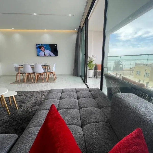 Nice new apartment with sea view, hotel in Mehdiya