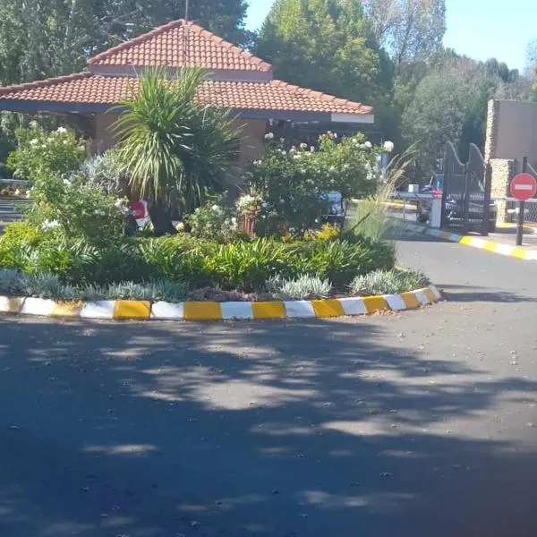 Emufuleni river logde, hotel in Vanderbijlpark