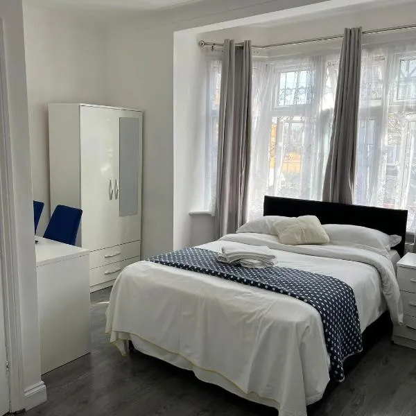 Starlet Property, hotel a Wanstead