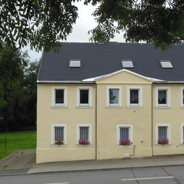 Haus Niemann Ferienwohnungen, hotel i Deutscheinsiedel