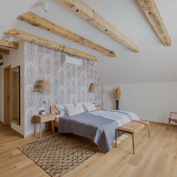 Tulipán Ház Gyál, hotel v destinaci Gyál