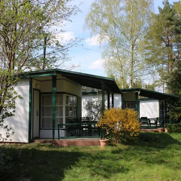 Mały Domek II Dębowa 10, hotel in Tleń