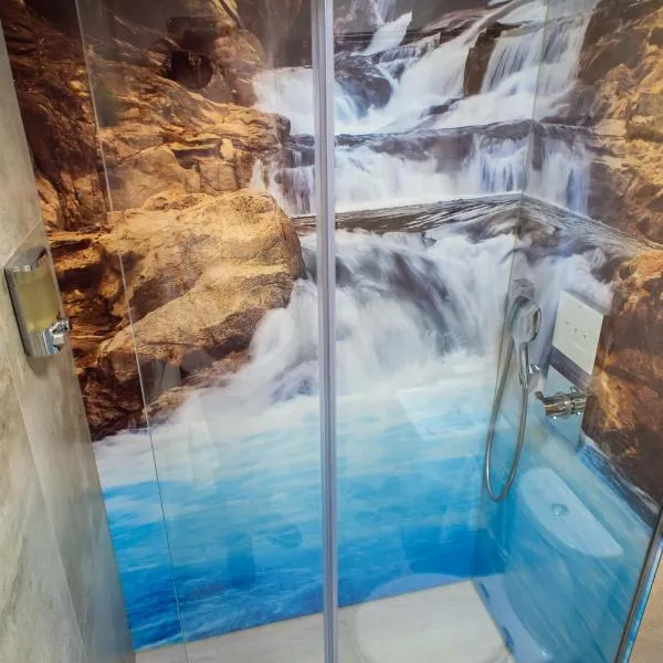 La Cascade et des Halles, hotel in Dijon
