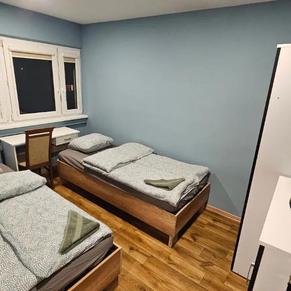 Noclegi w Łodzi, Komfortowe Pokoje, Wielkopolska 39, hôtel à Łódź