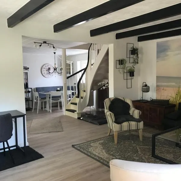 Ferienwohnung Nordwind 1, hotel v destinaci Hinte