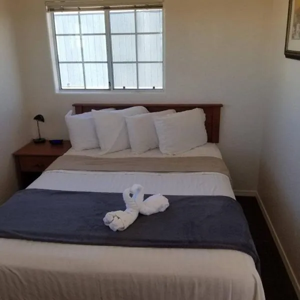 075D Cozy Retreat nr South Rim Sleeps 2, מלון בואלה