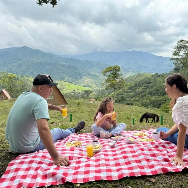 Eco Hotel Birdland en Buga Valle, hotel in Buga