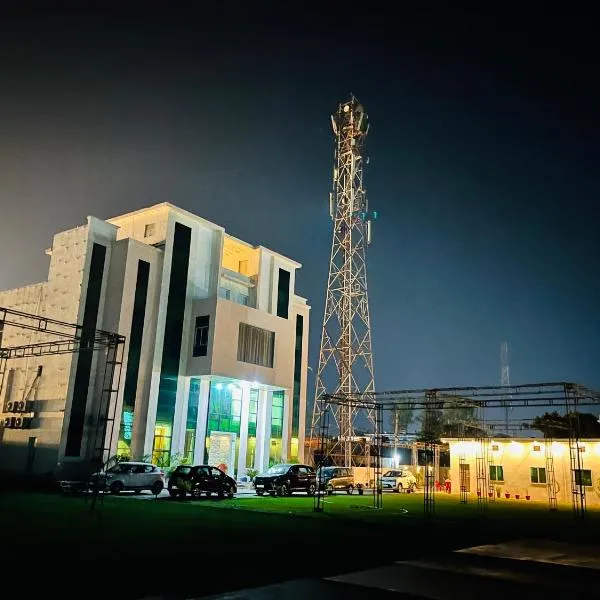 Hotel MK Lawn, hotel in Bareilly
